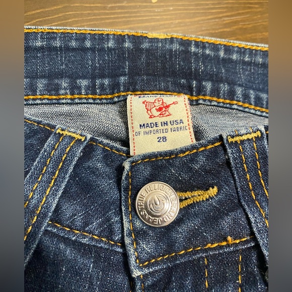 True religion jeans, gold horseshoe, Bootcut, darker denim wash, size 28 - Picture 7 of 12